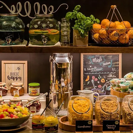 One Berlin-alexanderplatz 3* Berlin